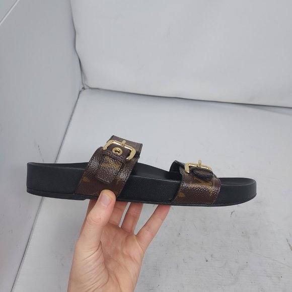 Louis Vuitton Brown Buckle Bom Dia Monogram Flat Slide Sandal - Picture 8 of 13